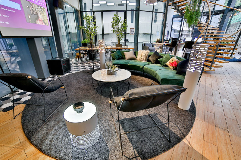 邁皋橋店-南京市棲霞區華電路1號